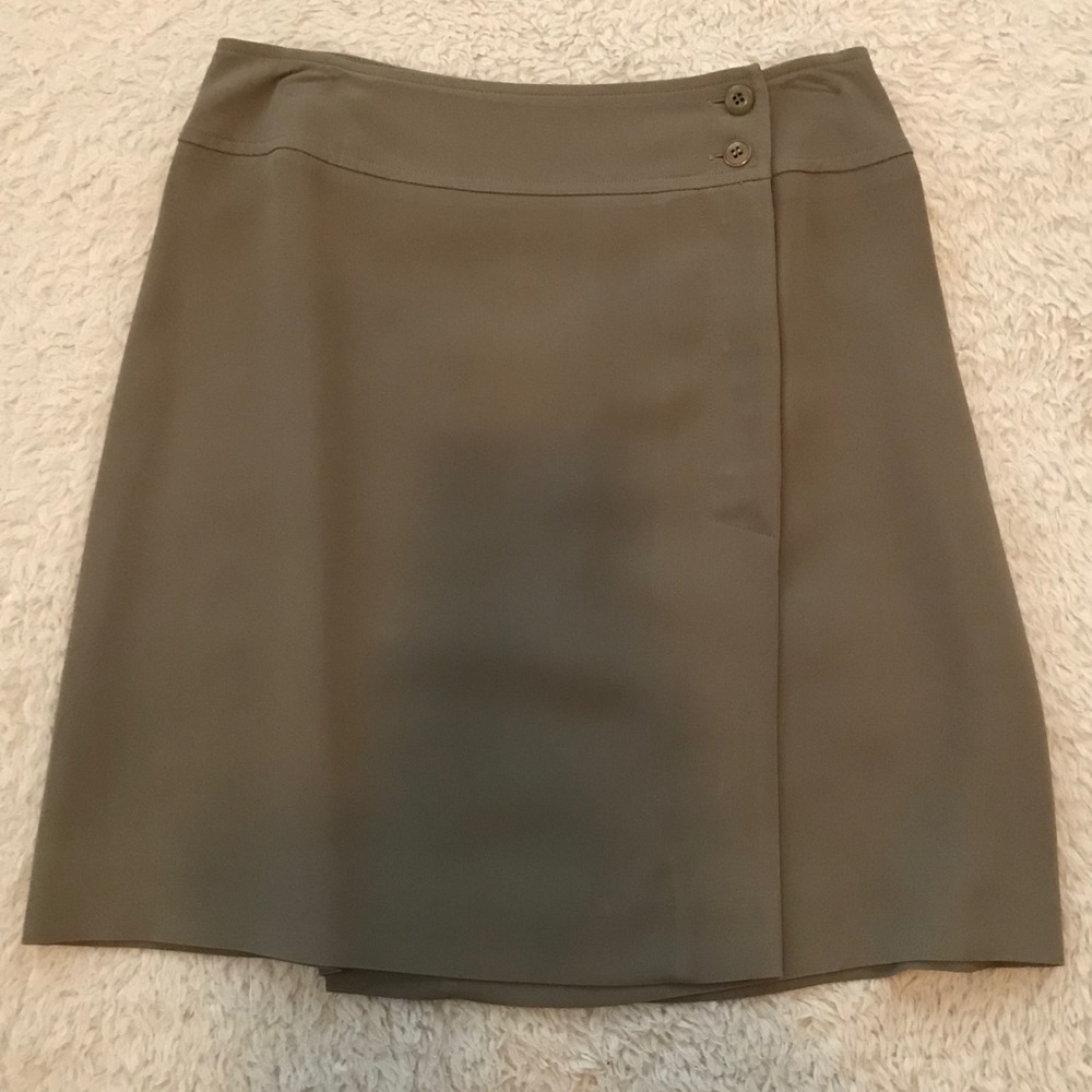 Jones New York Beige Wrap Skirt